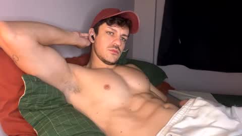 Snapshot of braziliangoodboy chatting on May 13, 3:04 am braziliangoodboy online show from May 13, 3:04 am