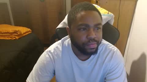 Snapshot of breadw1nnah chatting on March 8, 8:33 am Breadw1nnah online show from March 8, 8:33 am