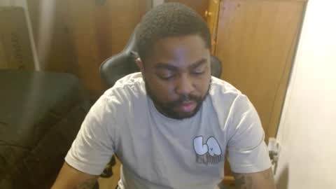 Snapshot of breadw1nnah chatting on September 22, 3:41 am Breadw1nnah online show from September 22, 3:41 am