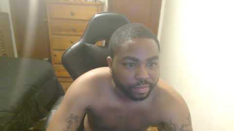 Snapshot of breadw1nnah chatting on October 1, 7:58 am Breadw1nnah online show from October 1, 7:58 am