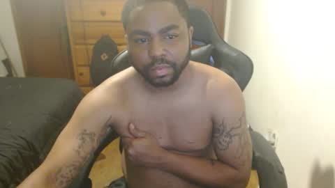 Snapshot of breadw1nnah chatting on October 12, 6:45 am Breadw1nnah online show from October 12, 6:45 am