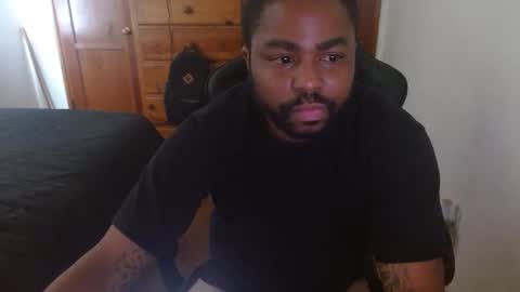 Snapshot of breadw1nnah chatting on October 19, 7:58 pm Breadw1nnah online show from October 19, 7:58 pm