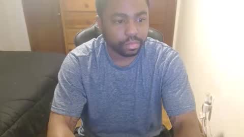 Snapshot of breadw1nnah chatting on October 27, 2:21 pm Breadw1nnah online show from October 27, 2:21 pm