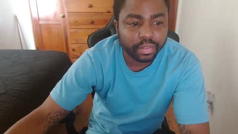 Snapshot of breadw1nnah chatting on November 9, 9:02 pm Breadw1nnah online show from November 9, 9:02 pm