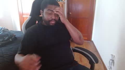 Snapshot of breadw1nnah chatting on November 17, 10:15 pm Breadw1nnah online show from November 17, 10:15 pm