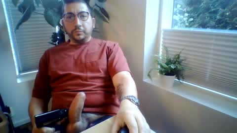 Snapshot of breakingbad84 chatting on July 20, 4:27 am breakingbad84 online show from July 20, 4:27 am