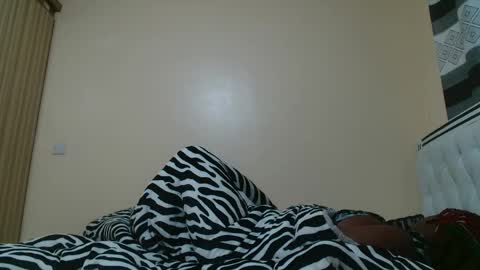 bree_beauty online show from April 12, 10:15 pm