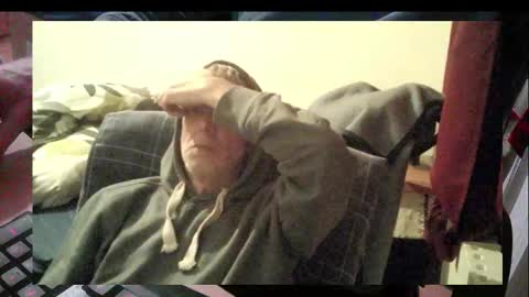 bremer64 online show from December 19, 6:04 pm