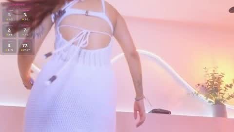Snapshot of brenda_sky19 chatting on May 15, 11:39 am brenda_sky19 online show from May 15, 11:39 am