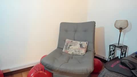 Brenda online show from February 17, 8:26 pm