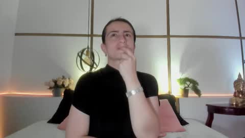 MeganBeaked online show from November 4, 2:16 pm