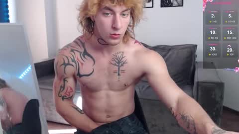 brendan__piks online show from October 25, 9:50 am