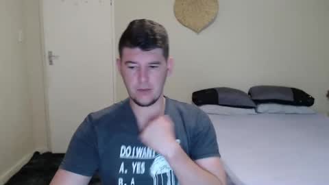 ask me lol online show from December 3, 3:09 am