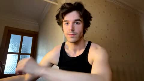 Snapshot of brendon000hardt chatting on May 22, 2:12 pm brendon000hardt online show from May 22, 2:12 pm