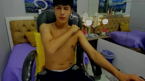 Esteban online show from September 15, 2:22 am