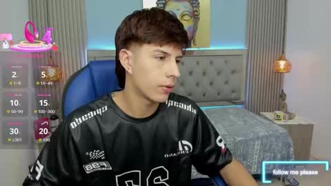 Esteban online show from December 1, 1:54 am