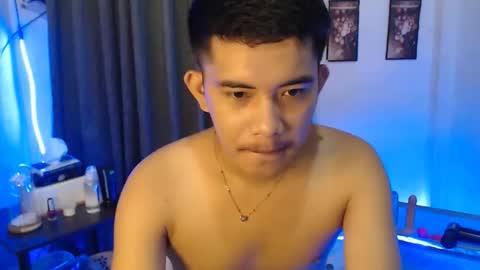 Snapshot of brent_handsome chatting on November 27, 2:46 am brent_handsome online show from November 27, 2:46 am