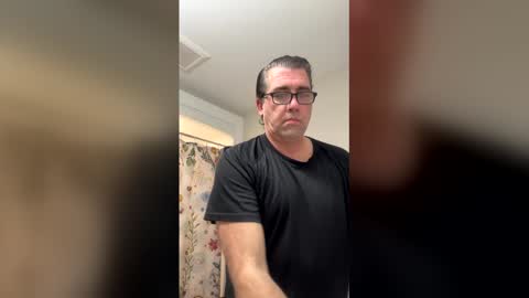 brentis1976 online show from March 6, 9:33 pm