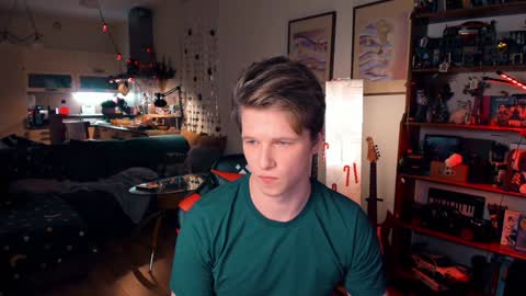 Snapshot of brestonsweet chatting on January 4, 8:05 pm brestonsweet online show from January 4, 8:05 pm