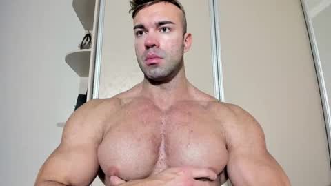 Snapshot of bretman_narcissus chatting on October 22, 12:27 pm bretman_narcissus online show from October 22, 12:27 pm