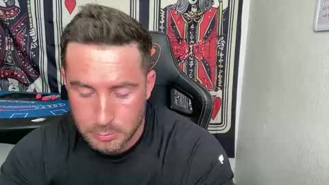 Brett Mycles online show from February 5, 7:29 pm