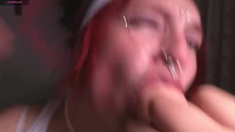 Bri  online show from December 1, 11:32 pm