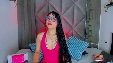 B R I A  online show from March 31, 2:57 am