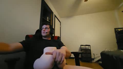 brian7891012 online show from January 13, 8:03 pm