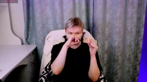 brian_mils online show from January 12, 12:43 pm