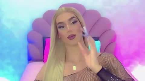 BRIANA online show from December 19, 3:40 am