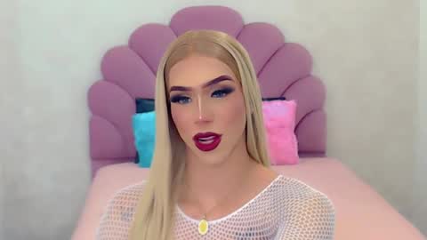 BRIANA online show from February 6, 2:44 am