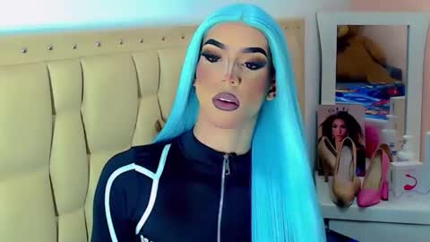 BRIANA online show from December 21, 7:04 am