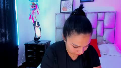 Snapshot of brianaguzman chatting on May 6, 6:46 pm online show from May 6, 6:46 pm