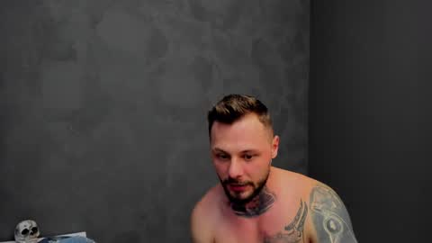 Snapshot of brianhunts chatting on February 4, 1:16 pm Brian online show from February 4, 1:16 pm