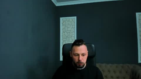 Brian online show from April 10, 4:39 am