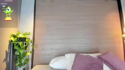 Brianna  online show from March 14, 4:01 pm