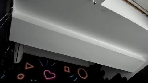 Snapshot of brianna_the_doll chatting on December 11, 5:53 am Brianna online show from December 11, 5:53 am