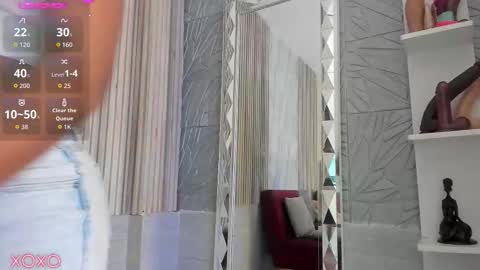 Brianna Chelsea  online show from February 5, 11:59 am