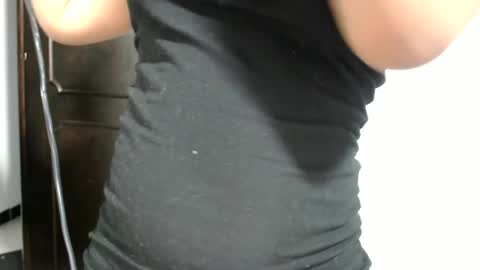 Snapshot of briannacute chatting on June 18, 12:55 am Briaa online show from June 18, 12:55 am