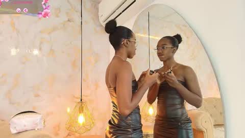 Brianna  online show from December 1, 12:43 pm