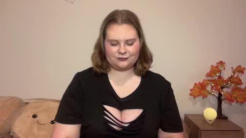 Brianna online show from November 21, 7:51 am