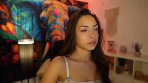 Snapshot of briar_rose18 chatting on December 2, 2:19 pm Briar Rose online show from December 2, 2:19 pm