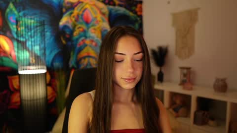 Snapshot of briar_rose18 chatting on January 9, 5:43 pm Briar Rose online show from January 9, 5:43 pm