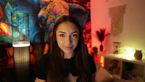 Snapshot of briar_rose18 chatting on January 23, 6:03 pm Briar Rose online show from January 23, 6:03 pm