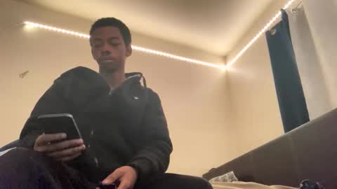 brick280446 online show from February 5, 9:25 am