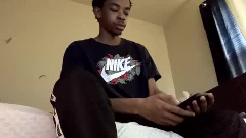 brick280446 online show from April 20, 9:27 pm