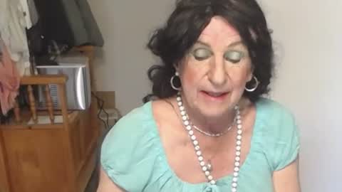 Snapshot of bridgetfouru chatting on February 21, 1:33 am bridgetfouru online show from February 21, 1:33 am