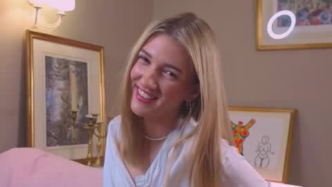 Mary online show from September 24, 8:45 pm