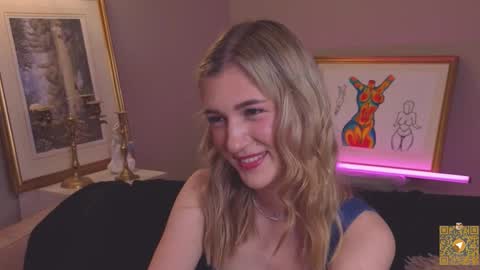 Mary online show from October 16, 8:21 pm