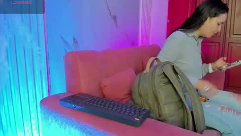    online show from October 16, 12:28 pm